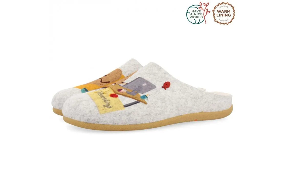 ZAPATILLAS DE ESTAR POR CASA DE LA COLECCION HOT POTATOES LORUNS